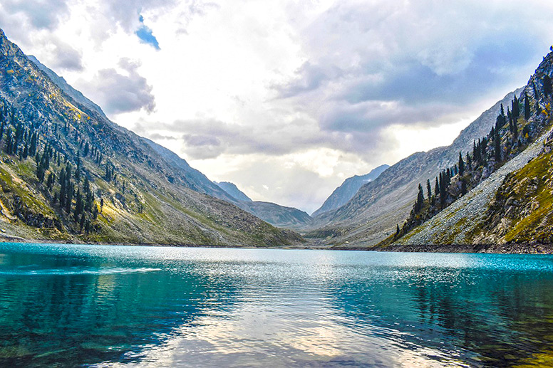 Kandol Lake, Pakistan