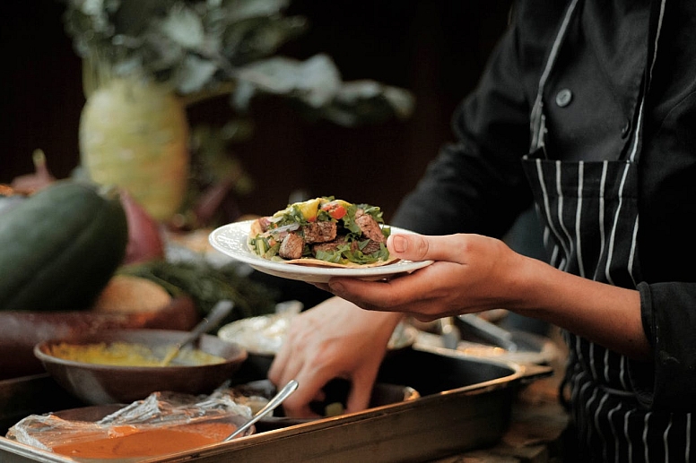 Indulge In Gourmet Luxury Hiring A Private Chef